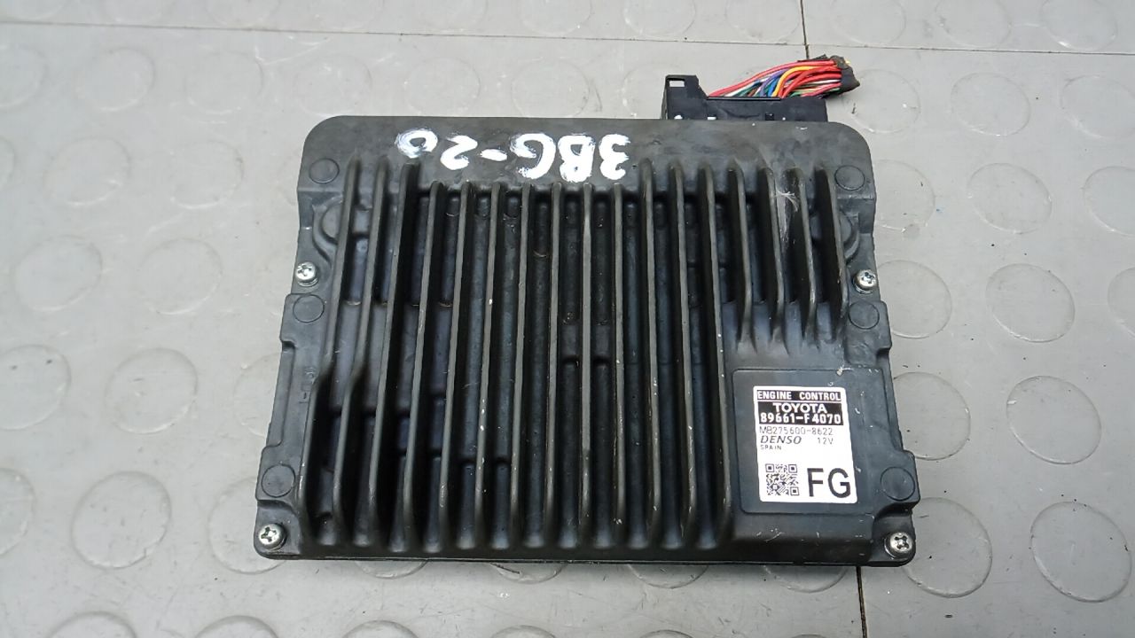 блок управления двигателем Toyota C-HR 1 поколение AX10 2017, 1.2 л., бензин, 89661F4070 - фото №1