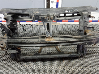 передняя панель крепления облицовки (телевизор) Skoda Superb 2 поколение 2011, 2.0 л., дизель, хетчбэк 5 дв.