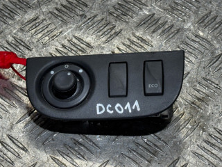 джойстик регулировки зеркал Dacia Sandero 2 поколение 2013, 1.5 л., K9K 612, дизель, 5МКПП, хетчбэк 5 дв.
