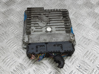 блок управления двигателем Skoda Fabia 2 поколение [рестайлинг] 2011, 1.6 л., TDi, дизель, МКПП, универсал, 03L906023DK