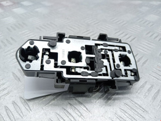 панель заднего правого фонаря Audi A6 C5 [рестайлинг] 2003, 2.0 л., вариатор, седан, 4B5945221