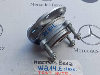 ступица задняя правая Mercedes-Benz E-Класс W214 2025, 2.0 л., дизель, A2233560100