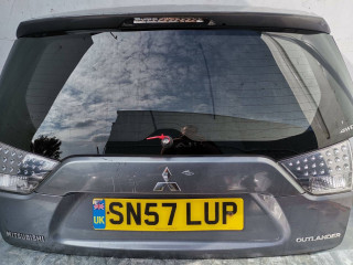 крышка багажника (дверь 3-5) Mitsubishi Outlander 2 поколение 2007, 2.0 л., дизель, 6МКПП