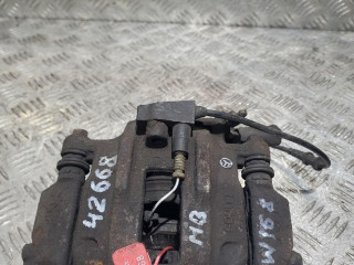 суппорт передний правый Mercedes-Benz A-Класс W168/V168 [рестайлинг] 2002, 1.7 л., дизель, АКПП, хетчбэк 5 дв.