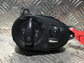 переключатель света Ford Focus 1 поколение 2000, 1.8 л., бензин, МКПП, хетчбэк 5 дв., 13A024, 04052504, 000107A