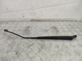 щеткодержатель (поводок стеклоочистителя, дворник) Citroen C2 1 поколение 2006, 1.4 л., дизель, робот, хетчбэк 5 дв.