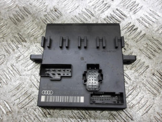 блок комфорта Audi A4 B6 2002, 8E0907279H