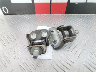 петля крышки багажника Mazda 6 1 поколение [рестайлинг] GG 2006, 2.0 л., МКПП, универсал, GJ6J62210B