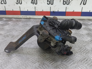 насос продувки катализатора Saab 9-3 2 поколение 2007, 2.8 л., бензин, 55560133