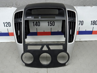 дефлектор обдува салона Kia Ceed 1 поколение 2010, 1.6 л., бензин