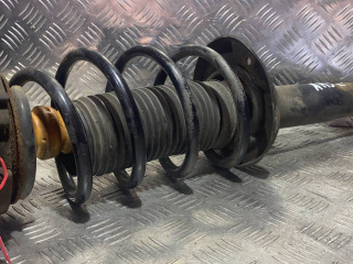 стойка передняя левая Audi A3 8P [2-й рестайлинг] 2010, 1.6 л., BSE, бензин, 5МКПП, хетчбэк 3 дв.