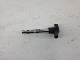 катушка зажигания Volkswagen Passat B7 2013, 1.8 л., TFSI, CDAA, бензин, серебро, передний привод, правый руль, 07K905715F