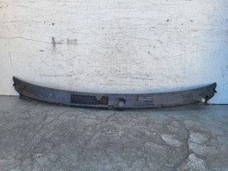 дождевик Mitsubishi Carisma 1 поколение 1999, 1.6 л., бензин, 5МКПП, минивэн, MB944695