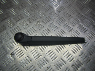 щеткодержатель (поводок стеклоочистителя, дворник) Skoda Fabia 2 поколение (5J) 2009, хетчбэк 5 дв., 6Q6955707B