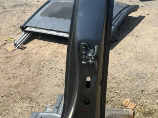 Стойка кузовная центральная левая Buick Encore 1 поколение [рестайлинг] 2019, 1.4 л., бензин, АКПП, внедорожник 5 дв.