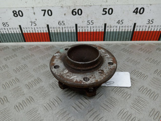 ступица передняя BMW 3 серия E90/E91/E92/E93 2006, 2.0 л., МКПП, универсал, 31216765157