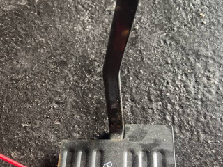 крепление аккумулятора Buick Encore 1 поколение [рестайлинг] 2019, 1.4 л., бензин, АКПП, внедорожник 5 дв.