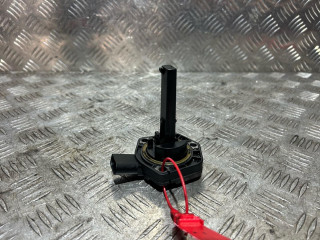 датчик уровня масла Audi A6 Allroad Quattro C5 2001, 2.5 л., AKE, дизель, 6МКПП, универсал, 06E907660