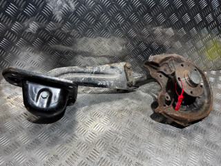 ступица задняя правая Volkswagen Golf 5 поколение 2006, 1.9 л., дизель, 5МКПП, красный, хетчбэк 5 дв.