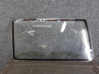 стекло кузовное боковое левое Volkswagen Transporter T4 2000, 2.5 л., дизель, МКПП, микроавтобус