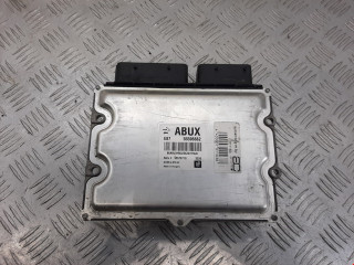 блок управления двигателем Opel Mokka 1 поколение 2014, 1.7 л., МКПП, внедорожник 5 дв., 55579719