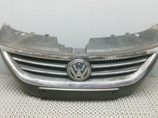 решетка радиатора Volkswagen Passat CC 1 поколение 2011, 2.0 л., TDi PD, дизель, МКПП, седан, 3C8853651Q