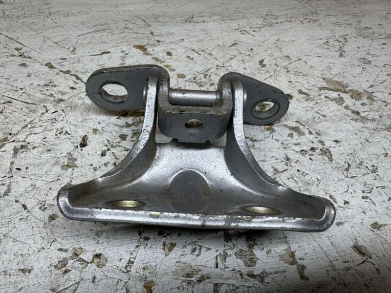 петля двери Hyundai Tucson 2 поколение 2012, 794203K000 - фото №1