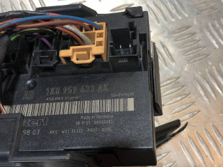 блок комфорта Volkswagen Touran 1 поколение 2004, 1.9 л., дизель, 6МКПП, минивэн, 1K0959433AK