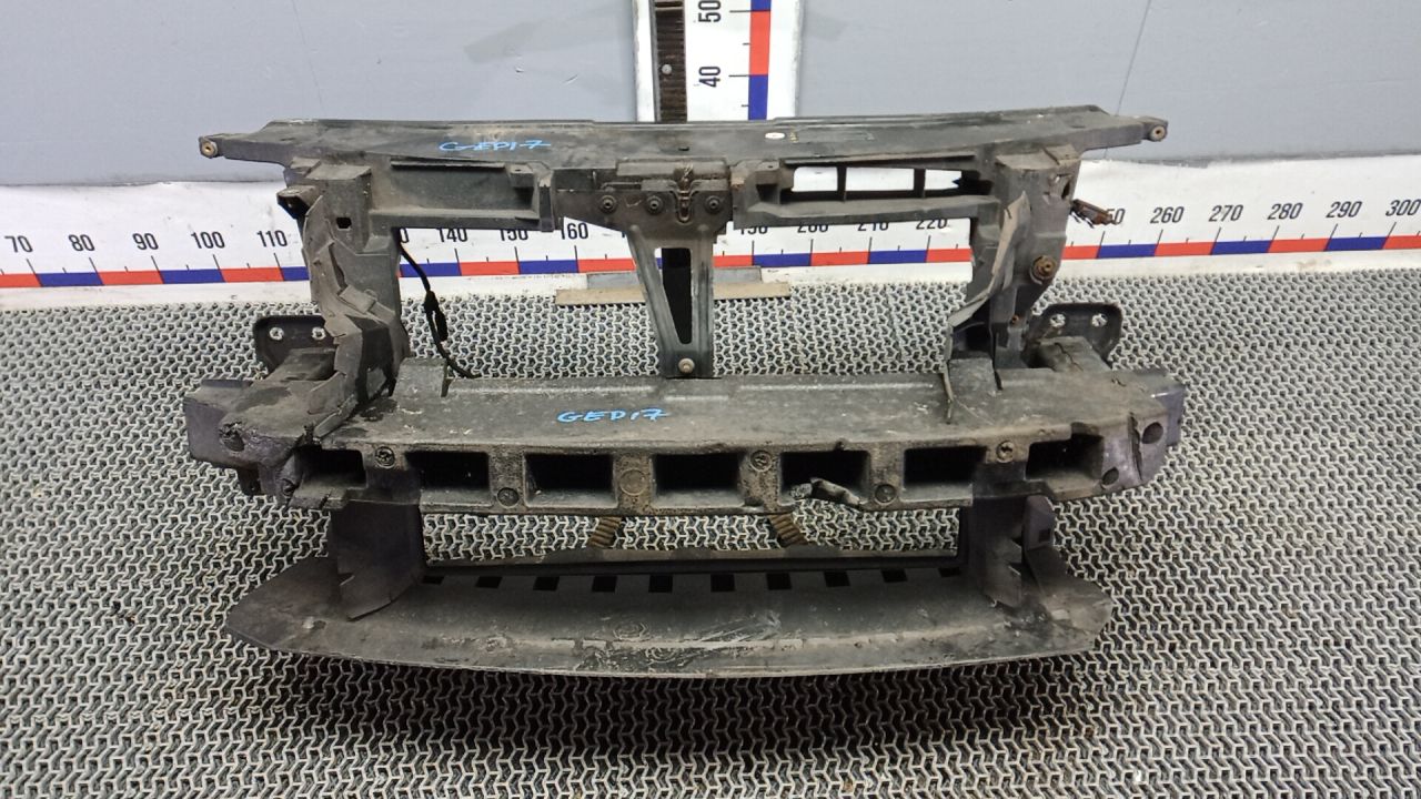 передняя панель крепления облицовки (телевизор) Skoda Superb 2 поколение 2013, 1.6 л., дизель, хетчбэк 5 дв. - фото №1