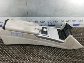 подлокотник Mercedes-Benz E-Класс W212/S212/C207/A207 2011, 2.2 л., дизель, АКПП, седан