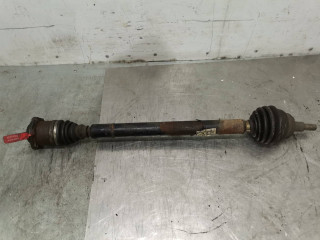 полуось передняя правая (приводной вал, ШРУС) Volkswagen Golf 4 поколение 2000, 1.6 л., бензин, 5МКПП, универсал