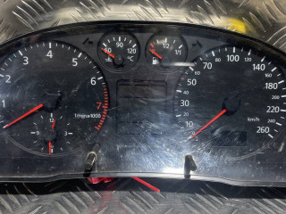 щиток приборов (приборная панель) Audi A4 B5 1998, 1.8 л., бензин, 5МКПП, седан, 8D0919861C