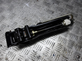 домкрат Volkswagen Golf 1 поколение 1992, 1H0011031