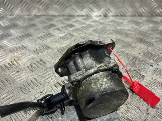 насос вакуумный Renault Clio 3 поколение [рестайлинг] 2011, 1.5 л., K9K 766, дизель, 5МКПП, универсал, PIERBURG