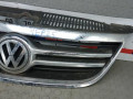 решетка радиатора Volkswagen Tiguan 1 поколение 2010, 2.0 л., дизель, внедорожник 5 дв., 5N0853651C - фото №3