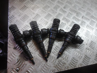 форсунка Volkswagen Golf 3 поколение 1999, 1.9 л., дизель, 038130073AQ