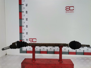 полуось передняя правая (приводной вал, ШРУС) Citroen C2 1 поколение 2004, 1.1 л., МКПП, хетчбэк 3 дв., 3273EA