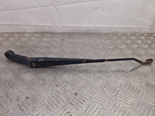 щеткодержатель (поводок стеклоочистителя, дворник) Chevrolet Nubira 1 поколение 2007, 2.0 л., дизель, МКПП, универсал