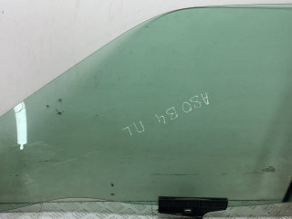 стекло двери передней левой Audi 80 8C/B4 1994