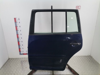 дверь задняя левая Volkswagen Touran 1 поколение 2006, 1.9 л., МКПП, минивэн, 1T0833055S