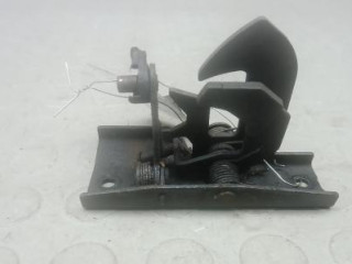 замок капота Mercedes-Benz E-Класс W211/S211 2004, 2.2 л., дизель, АКПП, седан, A2118800464