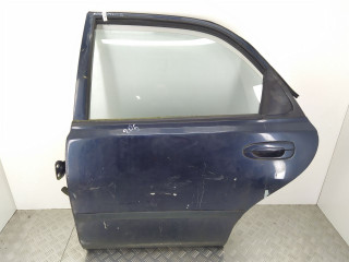 дверь задняя левая Mazda 626 GE [рестайлинг] 1996, седан