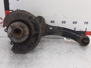 кулак задний левый Volvo V50 1 поколение 2004, 2.4 л., МКПП, универсал