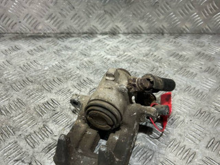 суппорт задний правый Audi A6 Allroad Quattro C5 2001, 2.5 л., AKE, дизель, 6МКПП, универсал