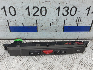 кнопка аварийной сигнализации Land Rover Range Rover Sport 1 поколение 2005, 3.0 л., дизель, АКПП, внедорожник 5 дв.