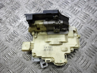 замок двери передней правой Volkswagen Passat B6 2006, 2.0 л., дизель, МКПП, универсал, 3C1837016A