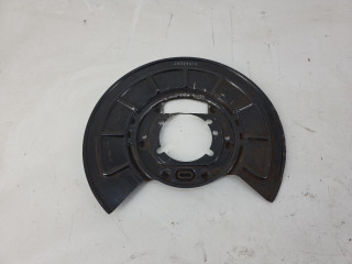 защитный кожух тормозного механизма Maserati Quattroporte 6 поколение 2013, 3.0 л., бензин, АКПП, вишневый, седан, полный привод, правый руль, 673000032, 06700037740