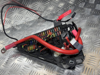 блок предохранителей BMW 5 серия E60/E61 2006, 2.0 л., дизель, МКПП, бордо, универсал