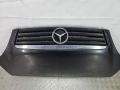 капот Mercedes-Benz A-Класс W168 2001, 1.4 л., бензин, МКПП, минивэн - фото №2