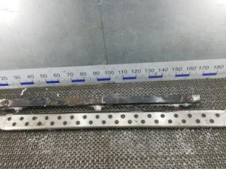 подножка Toyota RAV4 3 поколение (XA30) [рестайлинг] 2010, 2.2 л., D-4D, дизель, МКПП, внедорожник 5 дв.